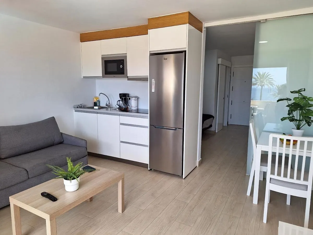 White And Quiet! Modern Apartment In San Agustin San Bartolomé