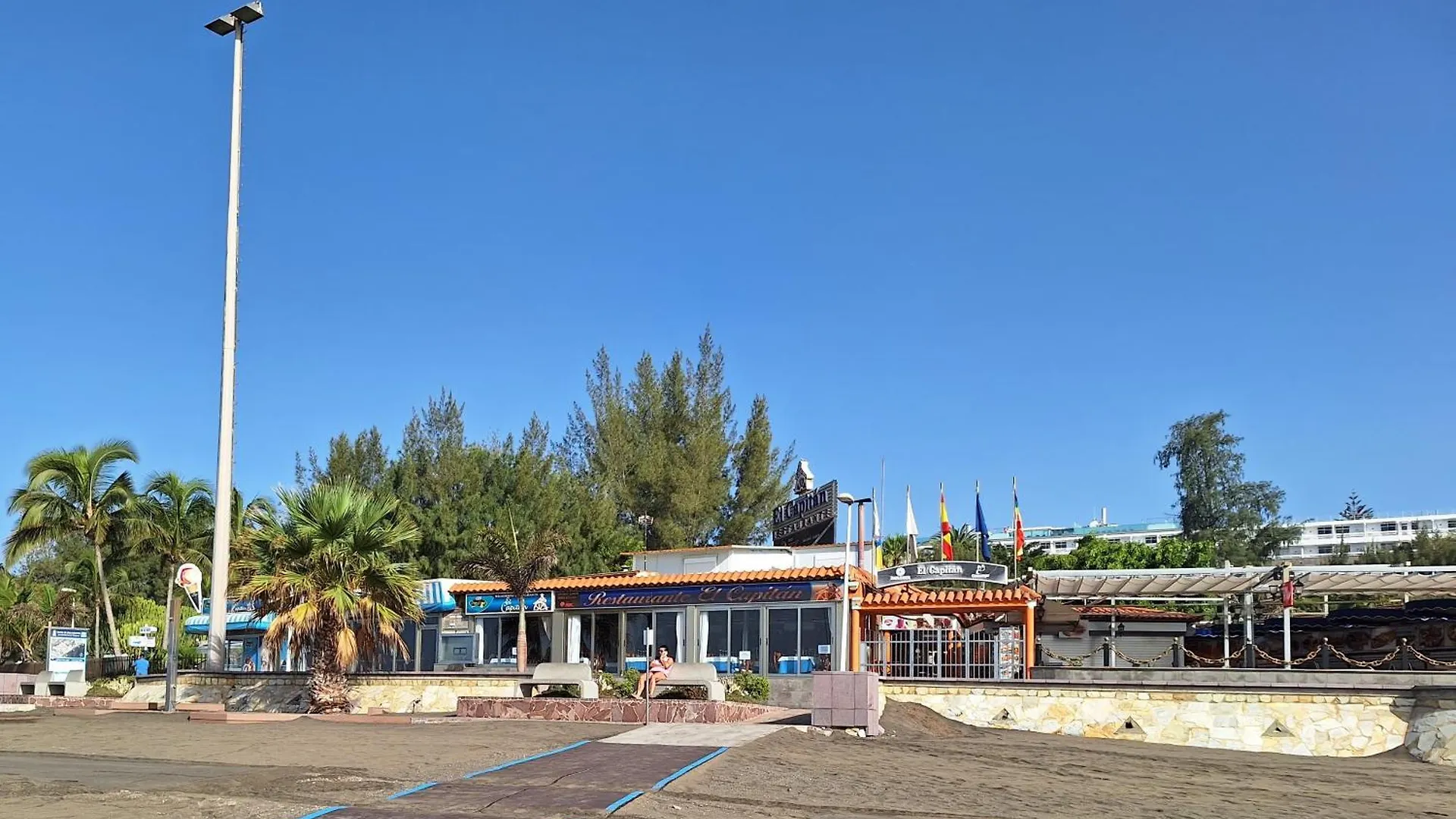 White And Quiet! Modern Apartment In San Agustin San Bartolome de Tirajana