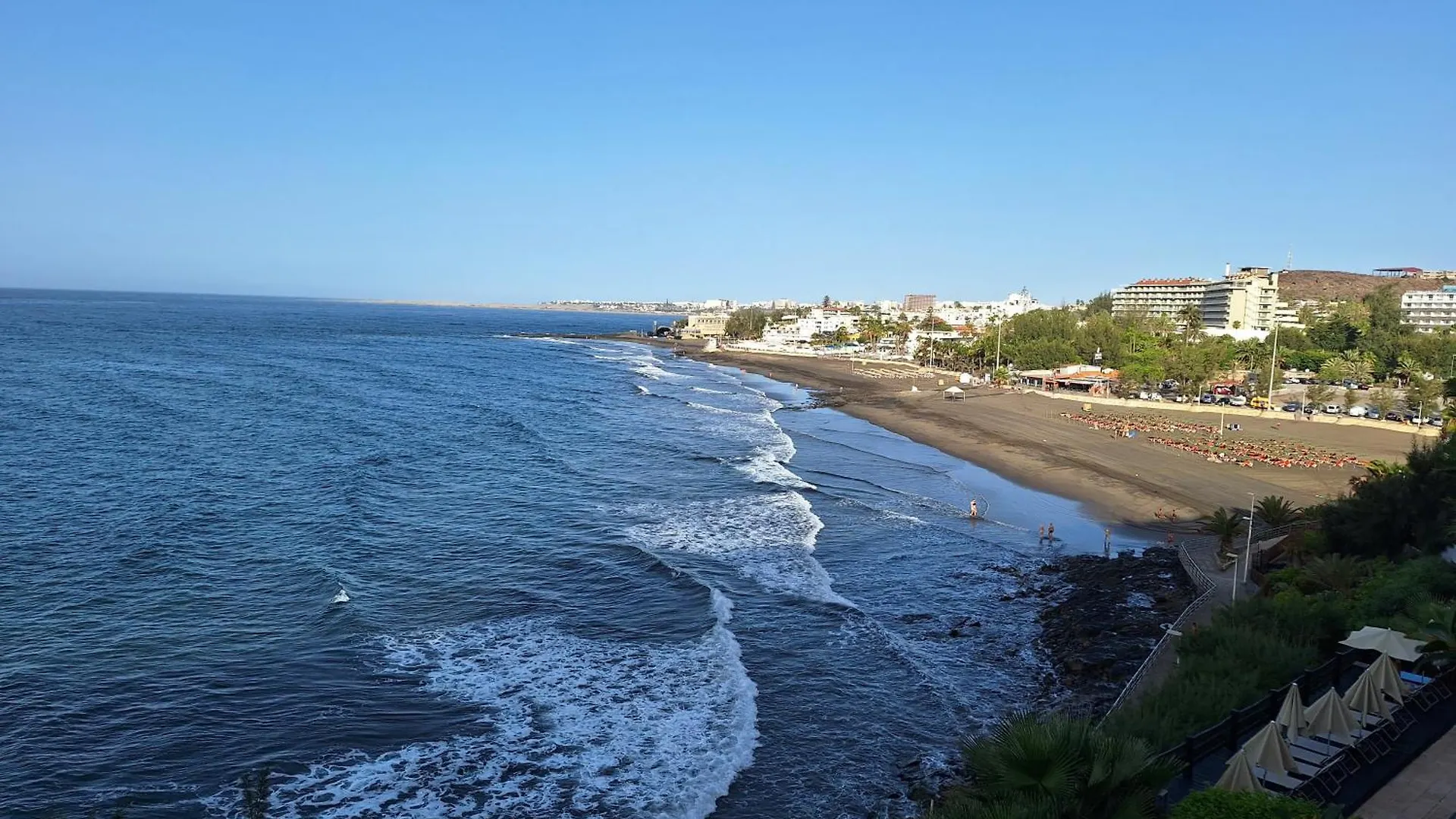White And Quiet! Modern Apartment In San Agustin San Bartolomé